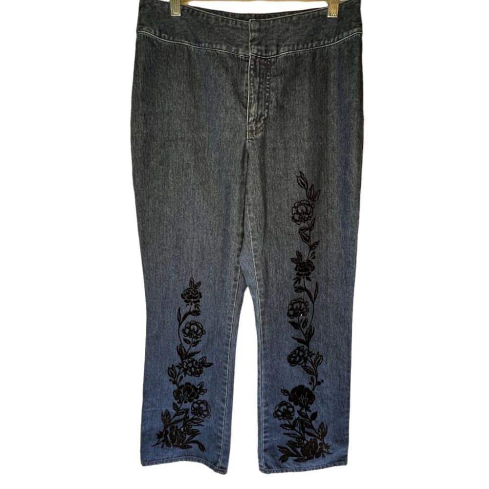 Liz Claiborne Jeans‎